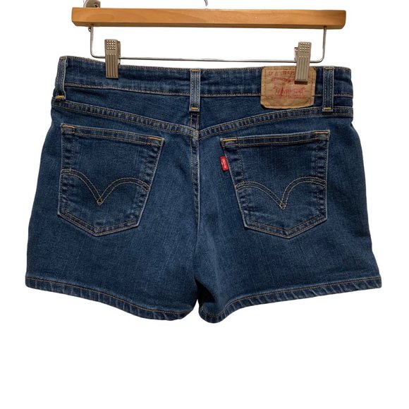 Levi's High Rise Blue Jean Denim Shorts Red Tab Juniors Size 5 - Picture 4 of 8